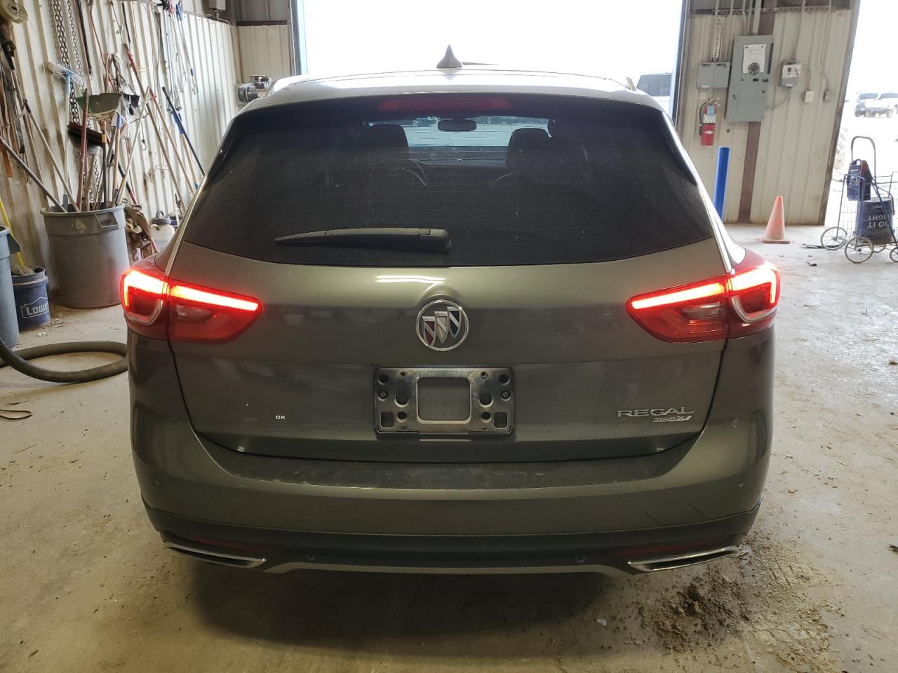 2019 Buick Regal Tourx Essence VIN: W04GV8SX9K1034664 Lot: 79794534