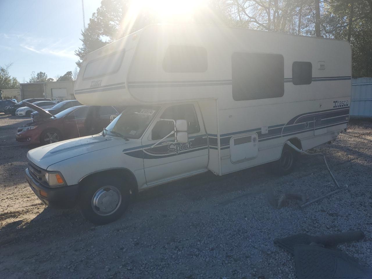 1991 Toyota Pickup Cab Chassis Super Long Wheelbase VIN: JT5VN94T3M0023385 Lot: 80185174