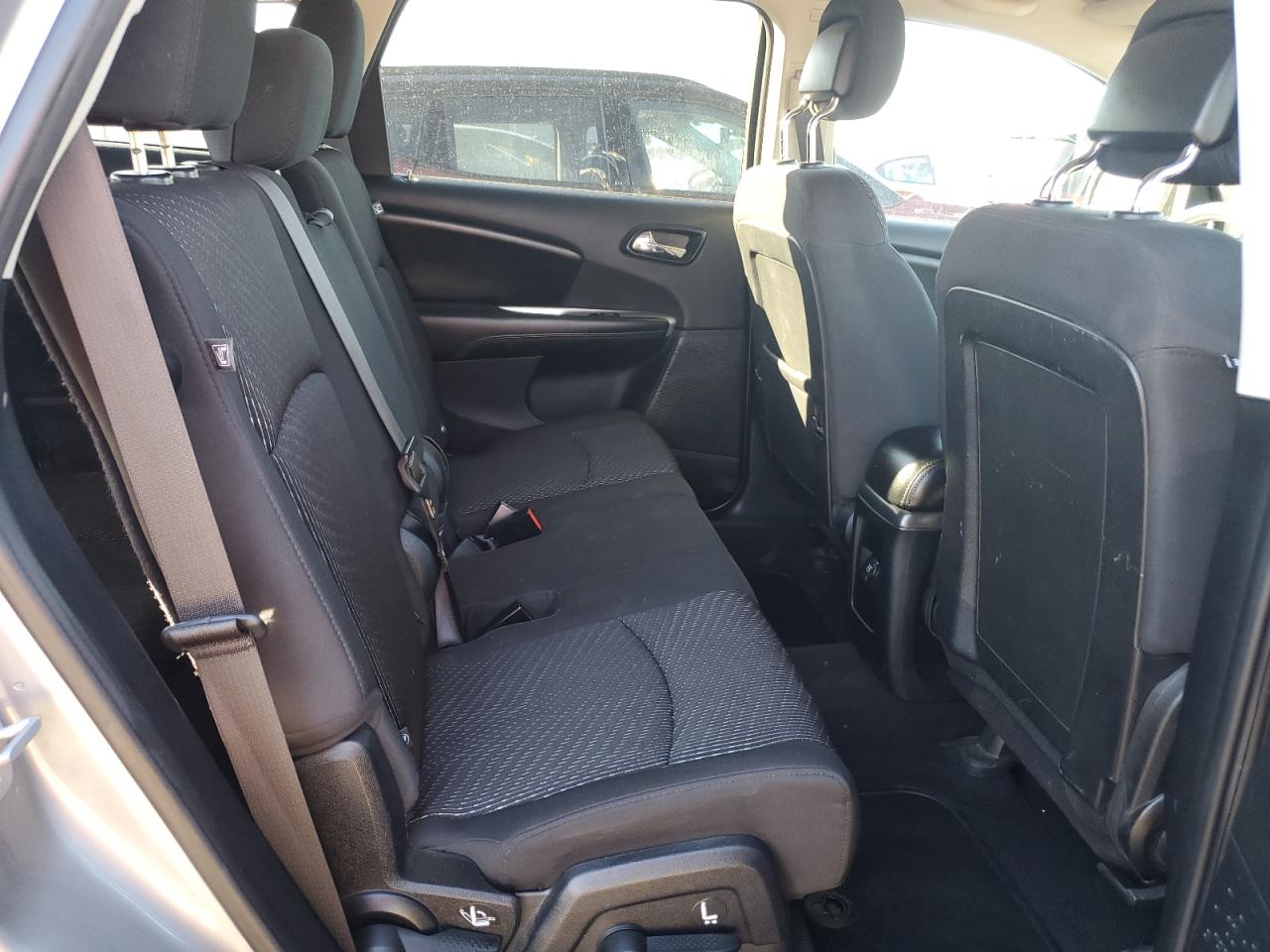 2015 Dodge Journey - Image 11