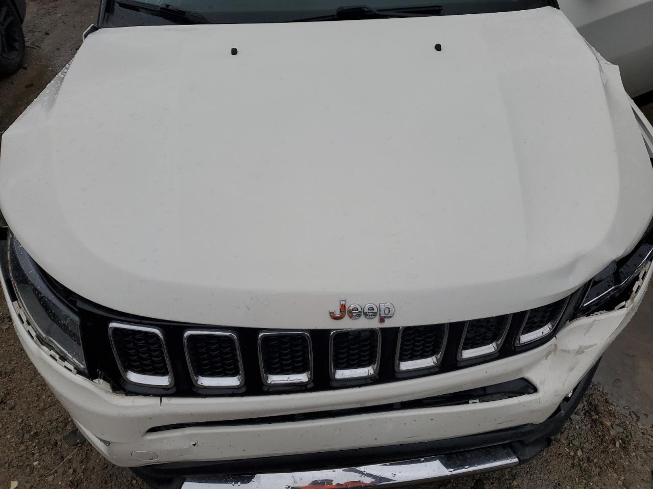 VIN 3C4NJDCB7JT264022 2018 JEEP COMPASS no.12