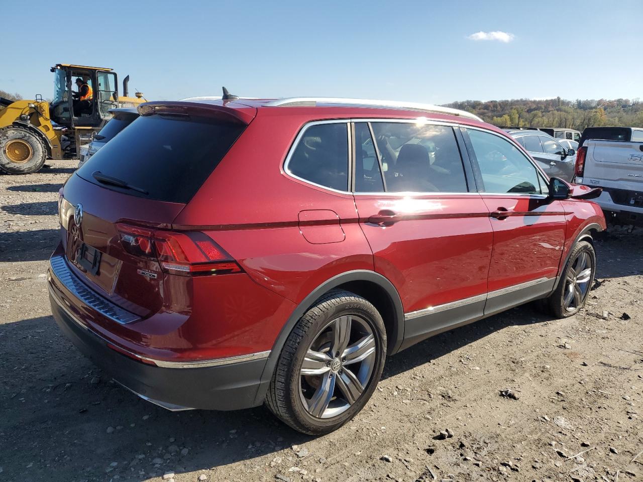 2020 Volkswagen Tiguan - Image 3