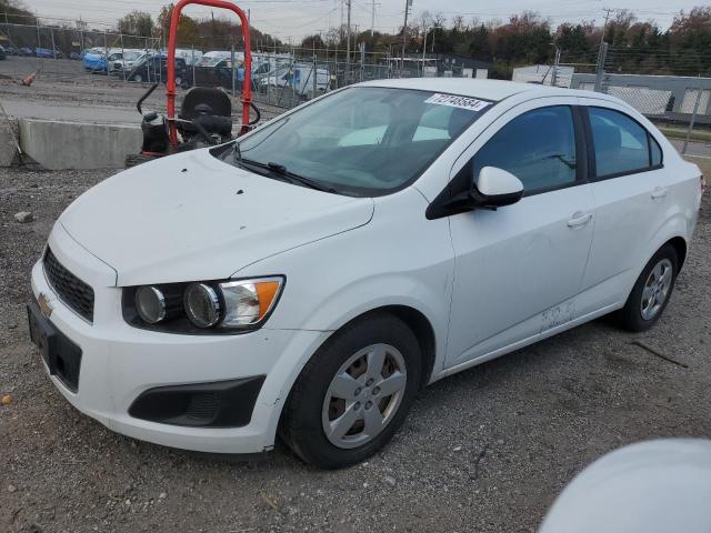 Sedans CHEVROLET SONIC 2015 White