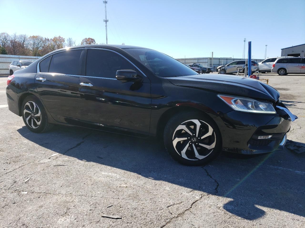 2017 Honda Accord - Image 4