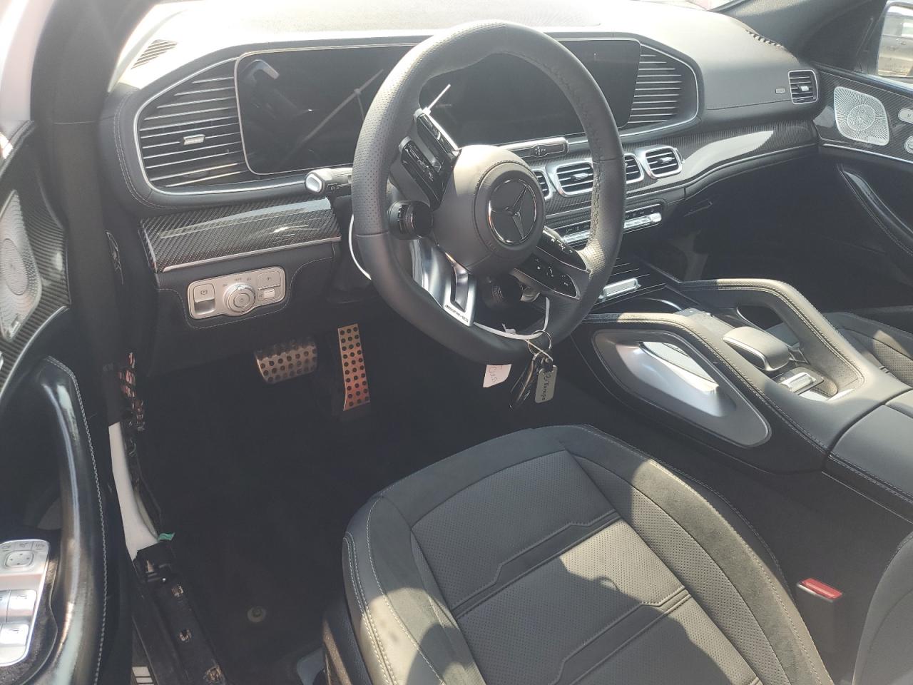 2024 Mercedes-Benz GLE - Image 8