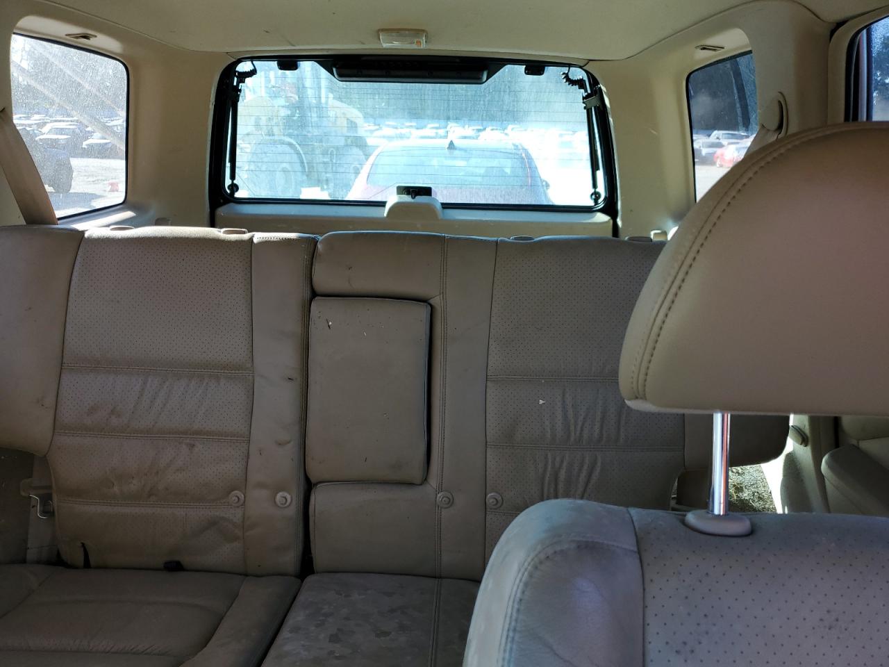 2001 Nissan Pathfinder - Image 10