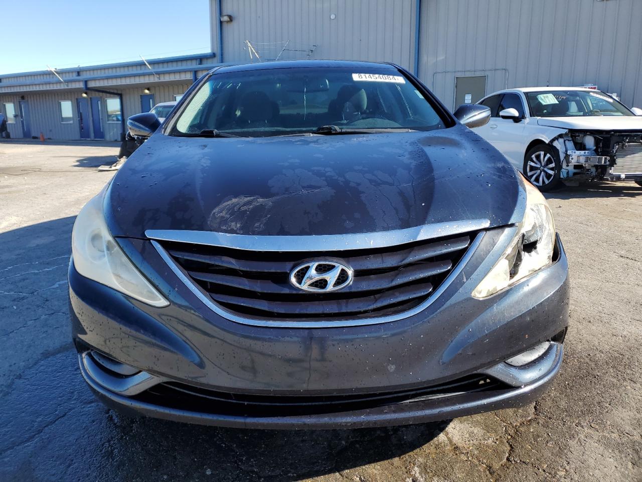 2012 Hyundai Sonata - Image 5
