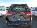 2014 TOYOTA SIENNA LE à vendre chez Copart ON - TORONTO