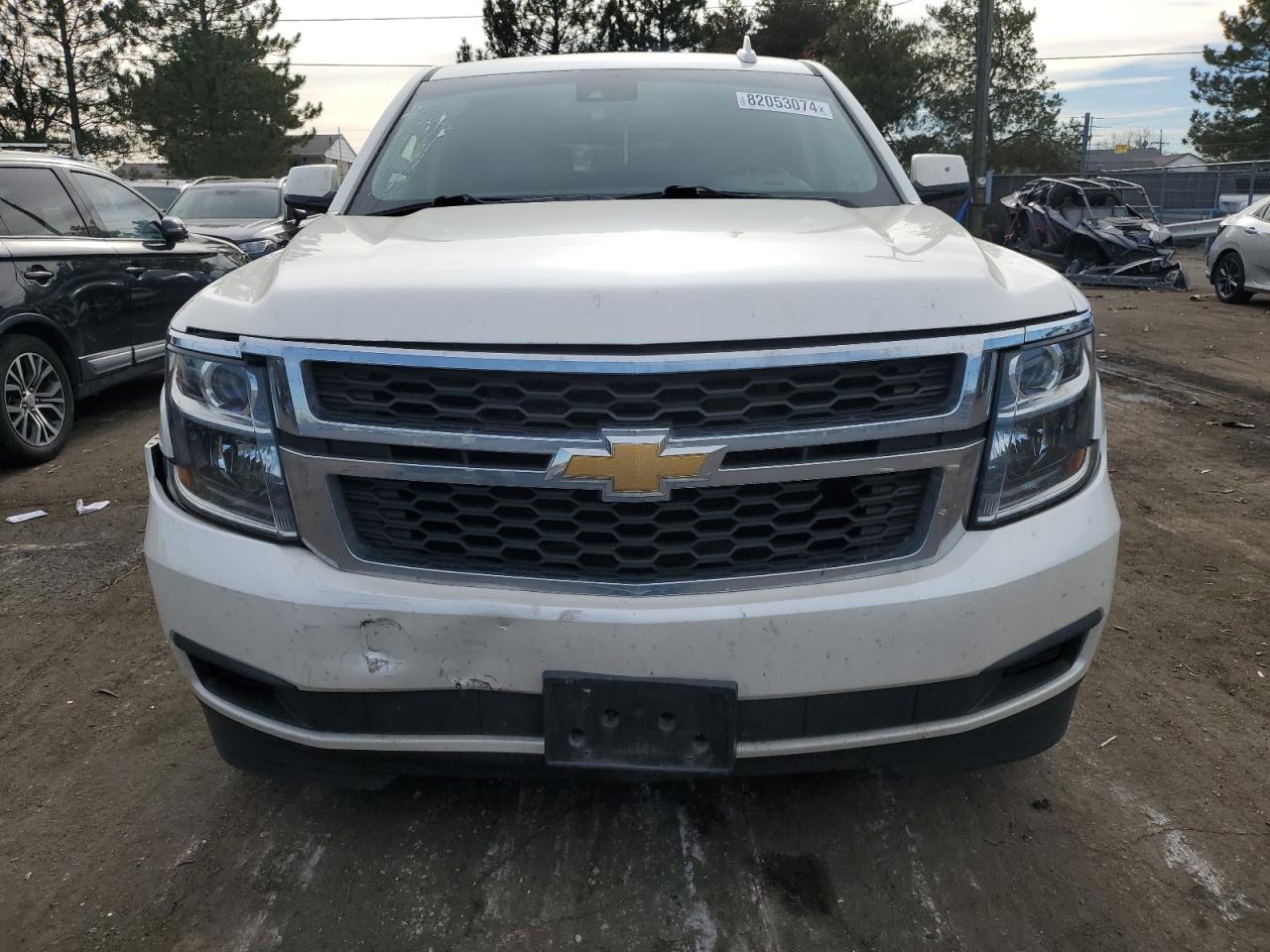 2015 Chevrolet Suburban - Image 5