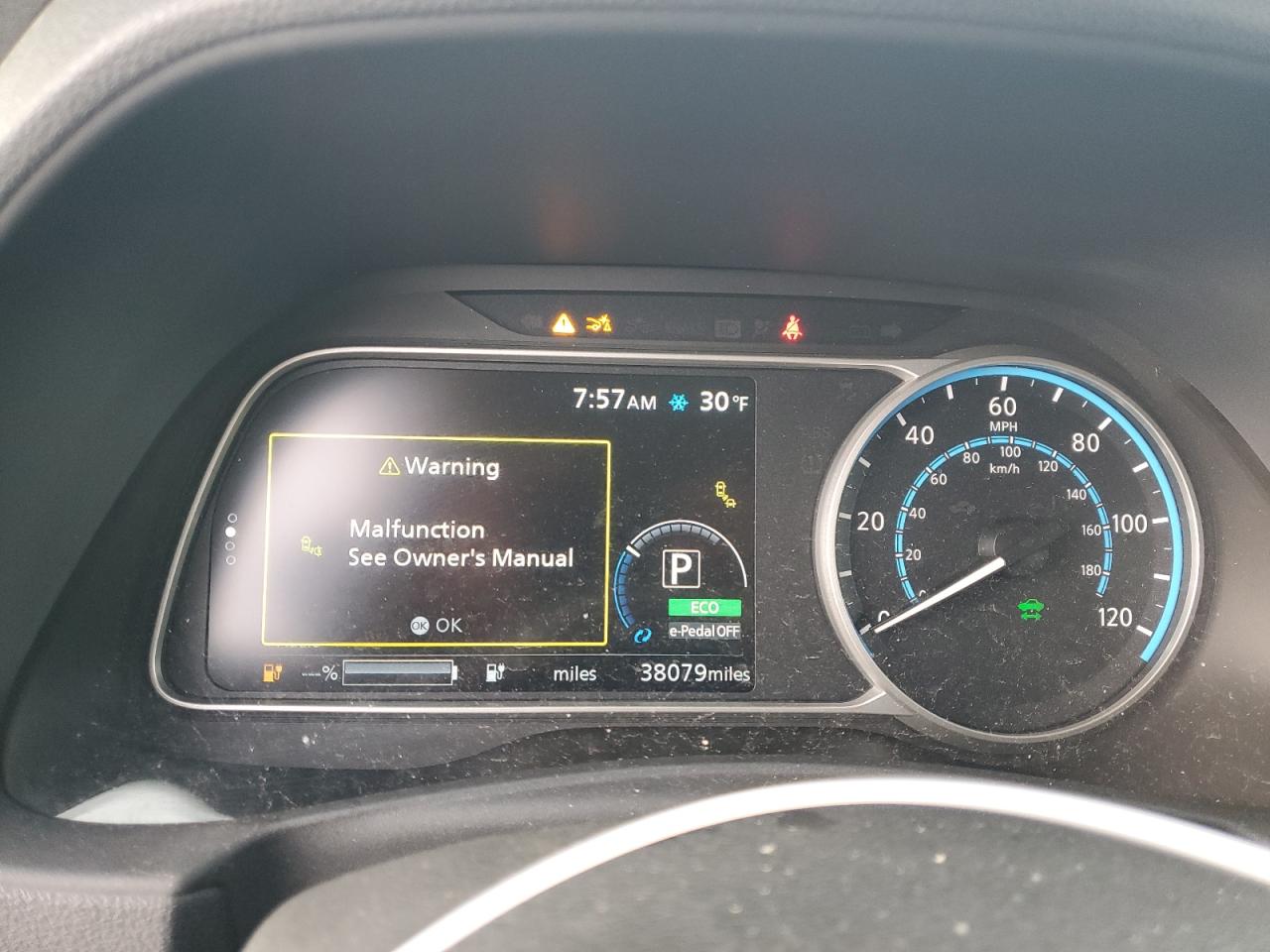 2020 Nissan Leaf - Image 9