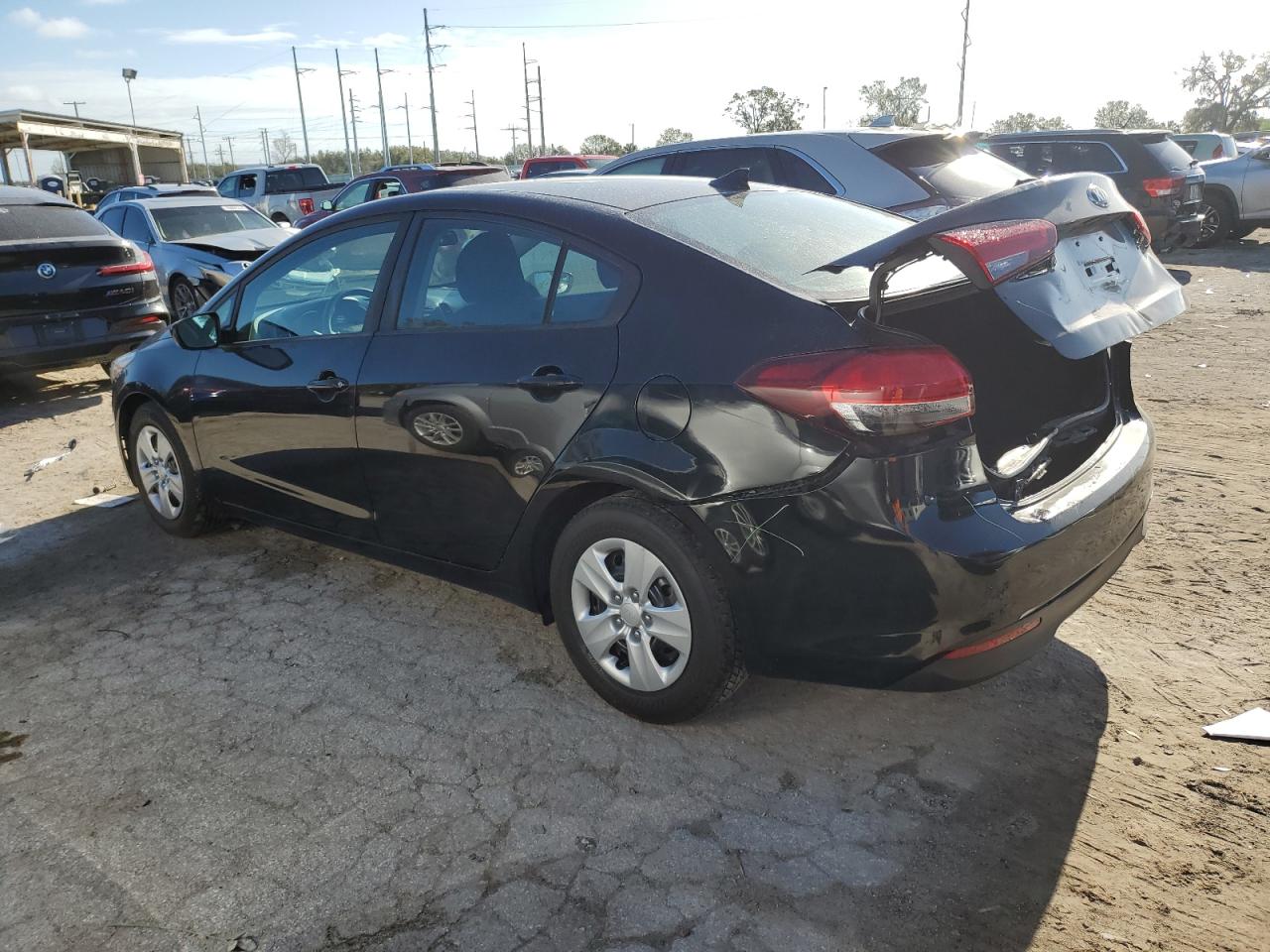 2017 Kia Forte - Image 2