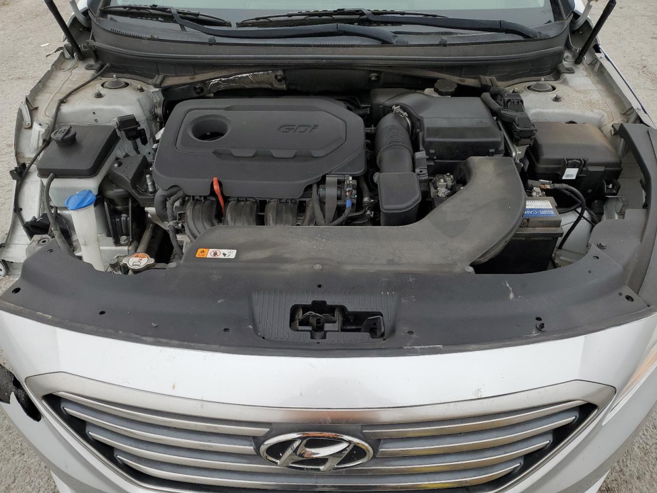 2017 Hyundai Sonata - Image 11