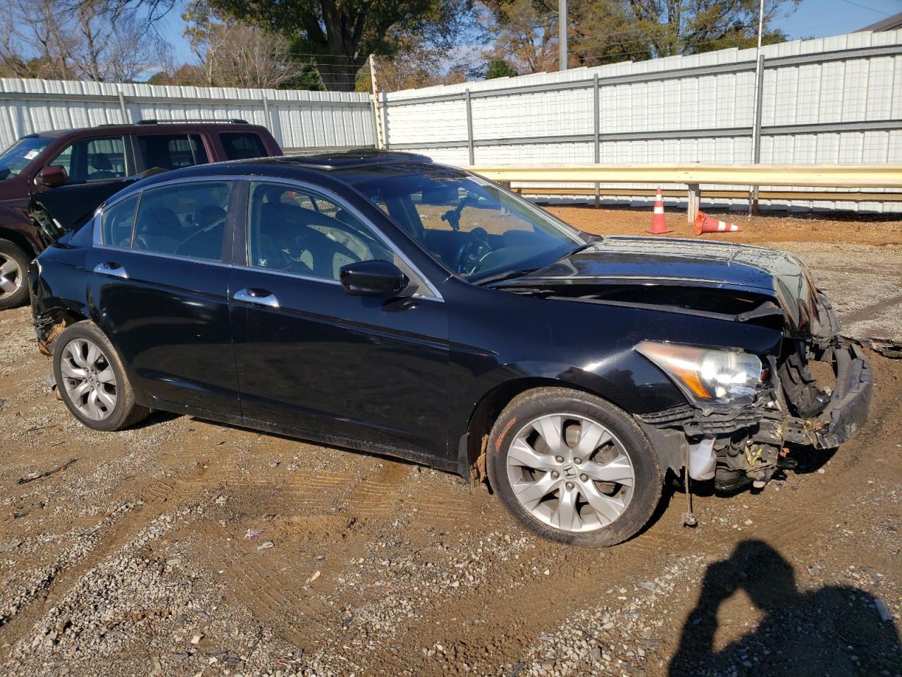 2010 Honda Accord - Image 4