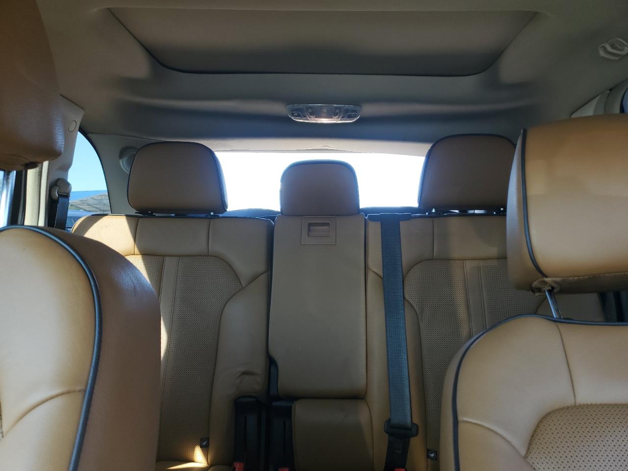 2013 Lincoln MKX - Image 10