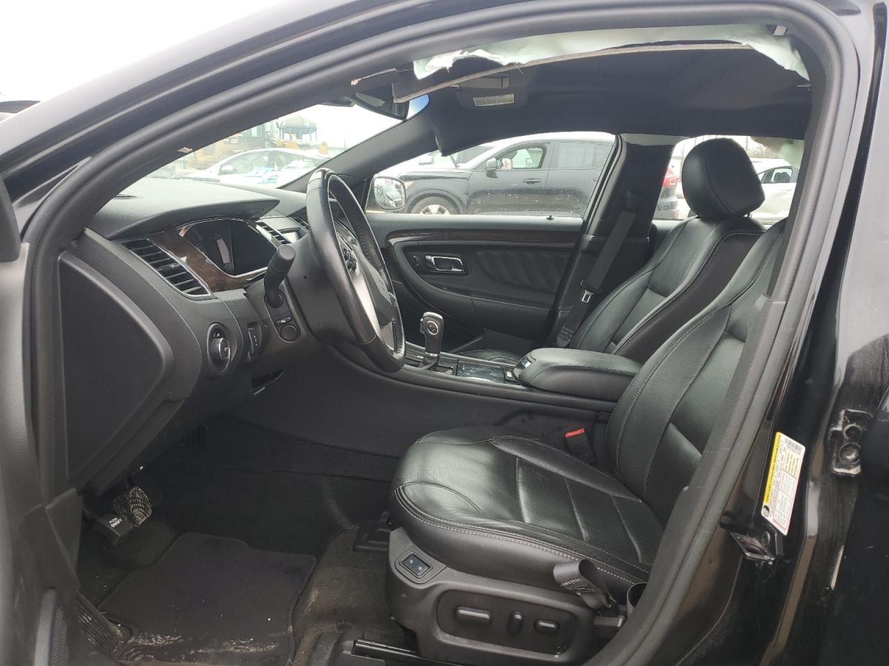 2013 Ford Taurus - Image 7