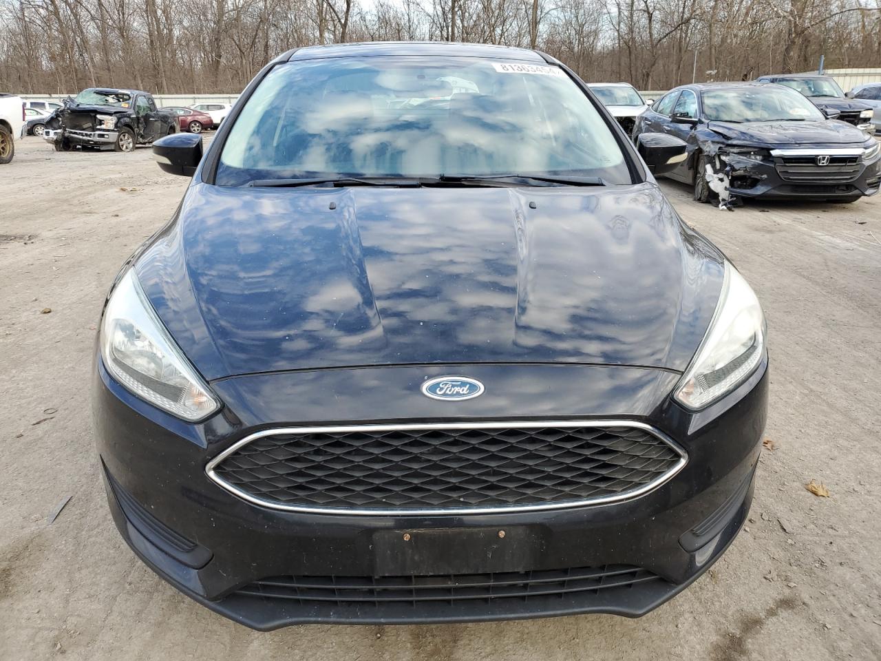 2015 Ford Focus Se VIN: 1FADP3F25FL260401 Lot: 81363454