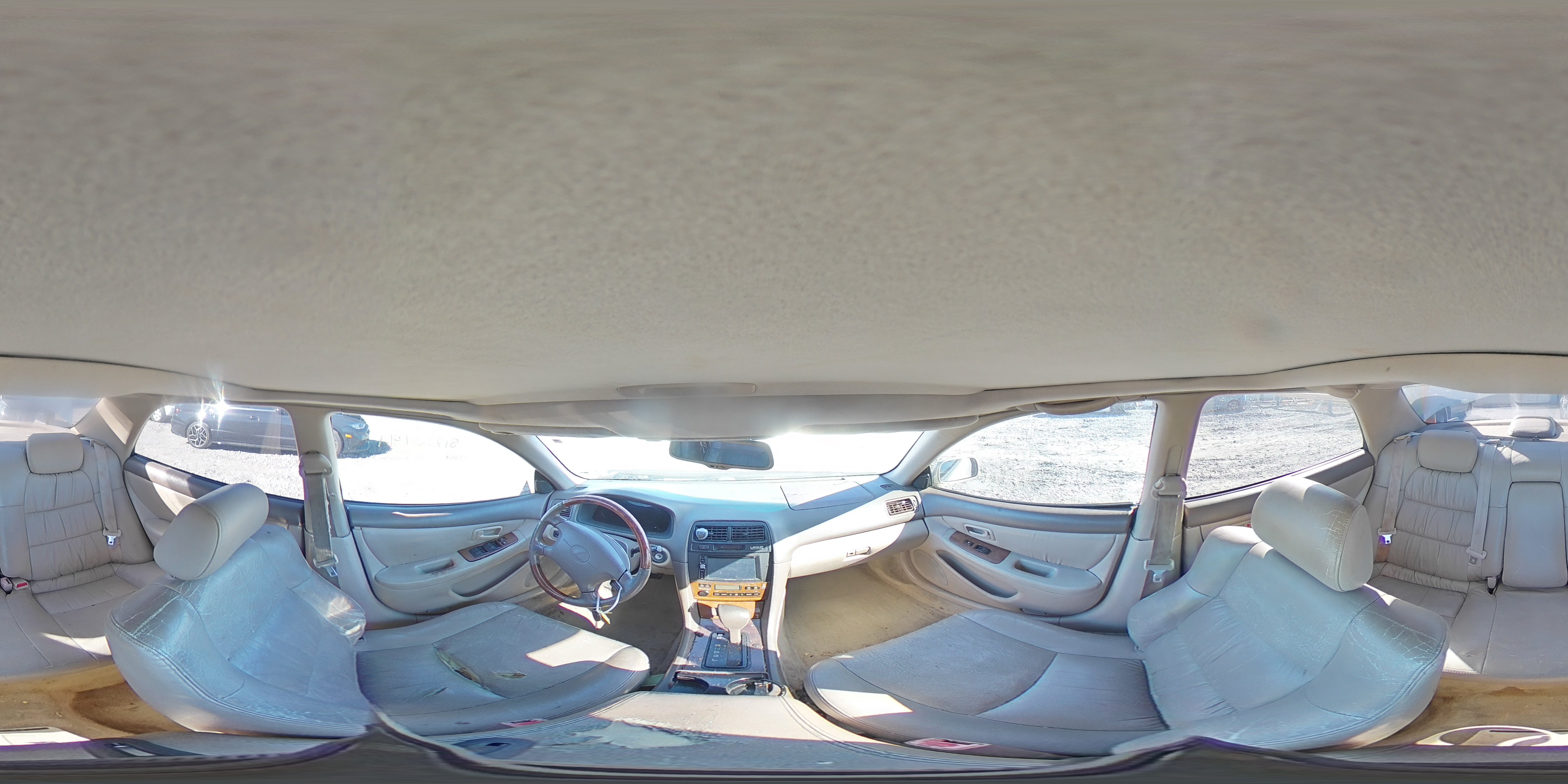 2001 Lexus ES - Image 12