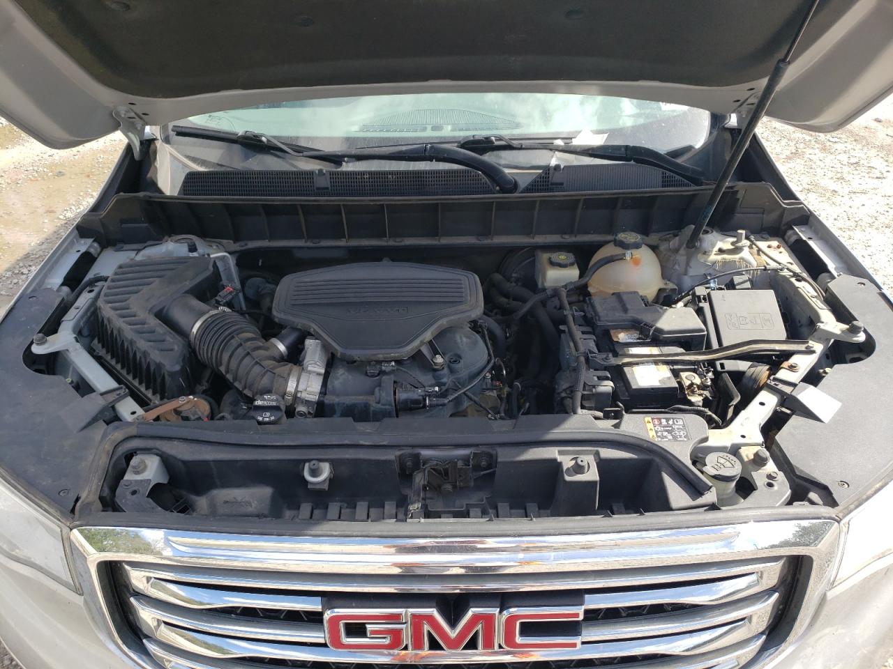 2017 GMC Acadia - Image 14