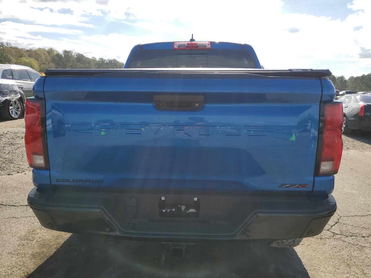 VIN 1GCPTFEK9R1115951 2024 CHEVROLET COLORADO no.6