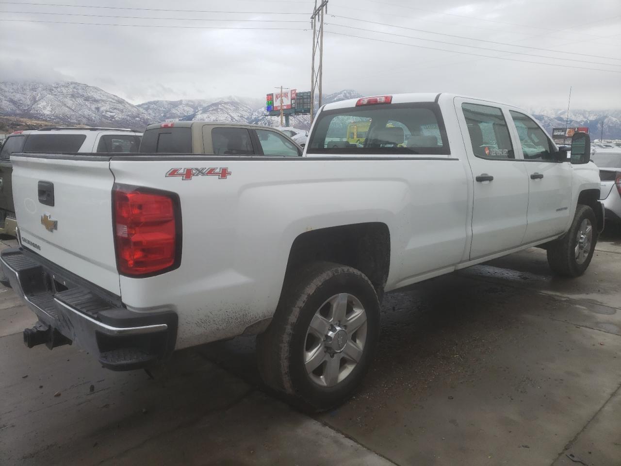 2015 Chevrolet Silverado - Image 3