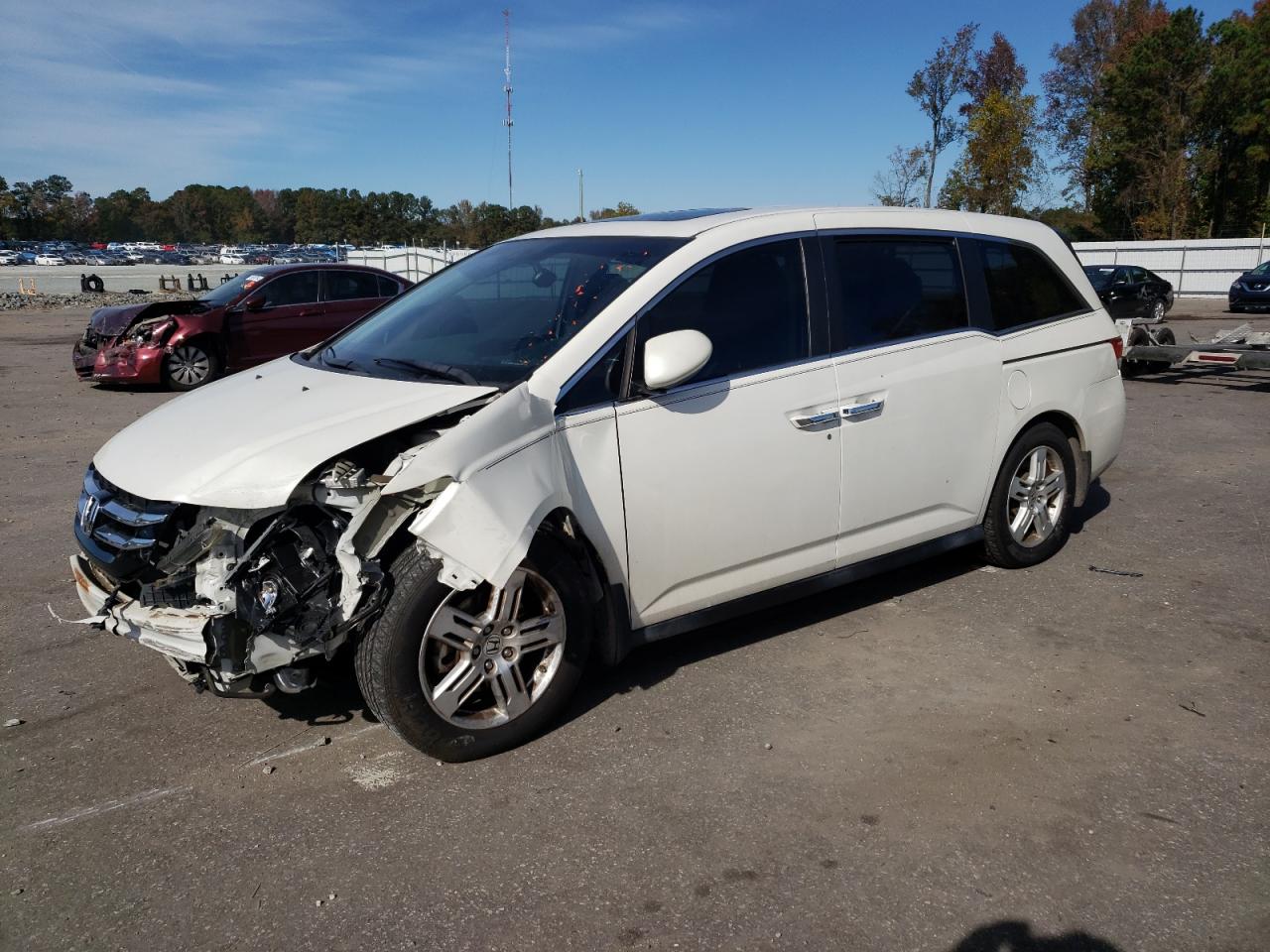 2015 Honda Odyssey - Image 1