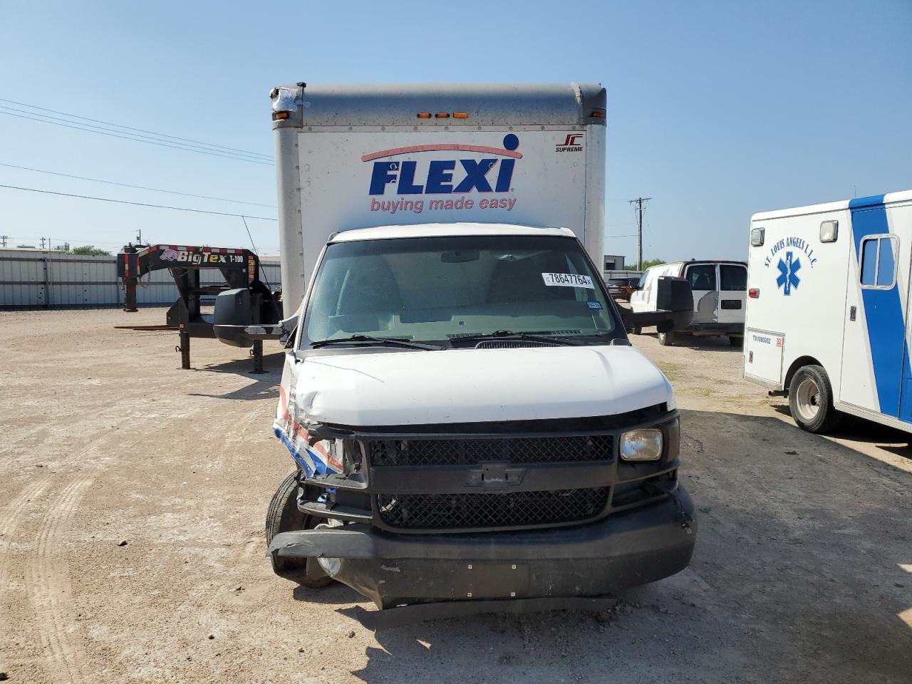 2014 Chevrolet Express - Image 5