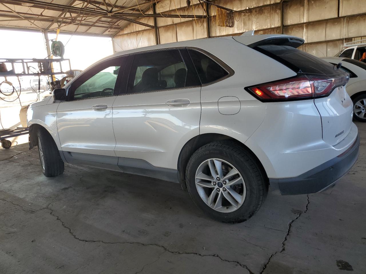 2015 Ford Edge - Image 2