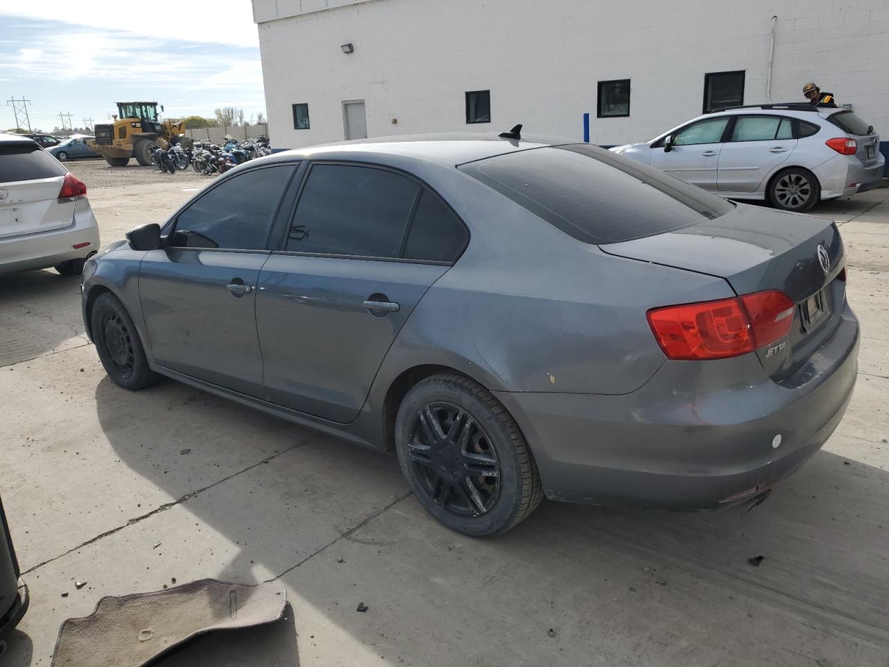 2014 Volkswagen Jetta - Image 2