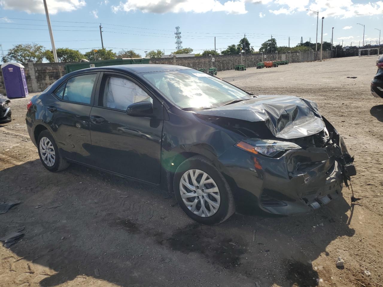2017 Toyota Corolla - Image 4