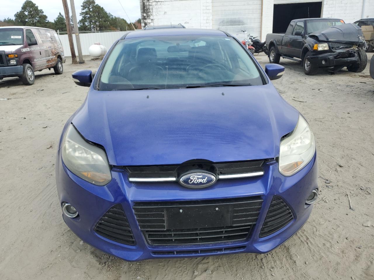 VIN 1FADP3J20EL240658 2014 FORD FOCUS no.5