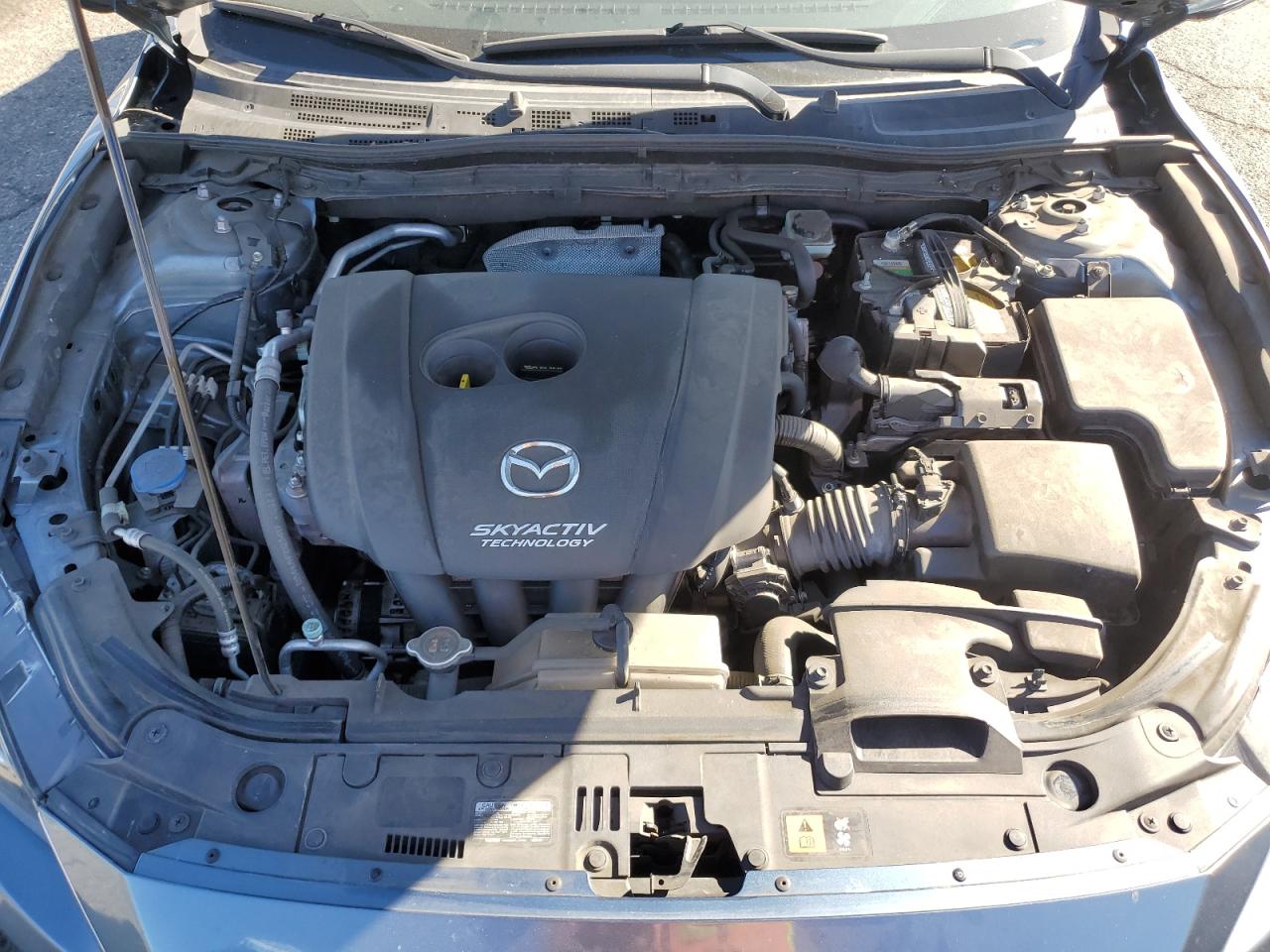 2015 Mazda 3 - Image 11