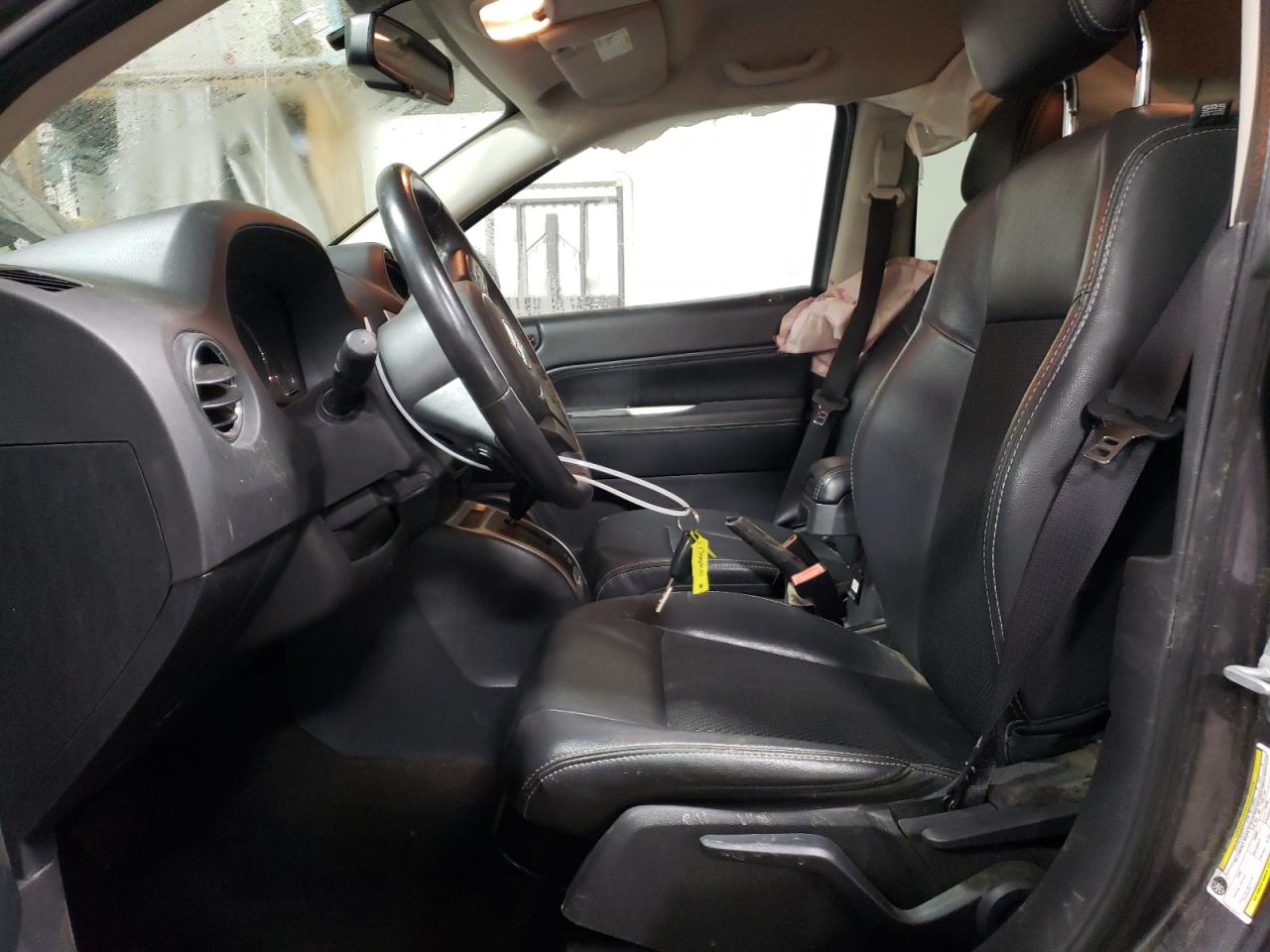 2014 Jeep Compass - Image 7