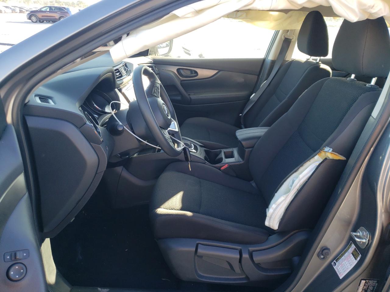 2019 Nissan Rogue - Image 7
