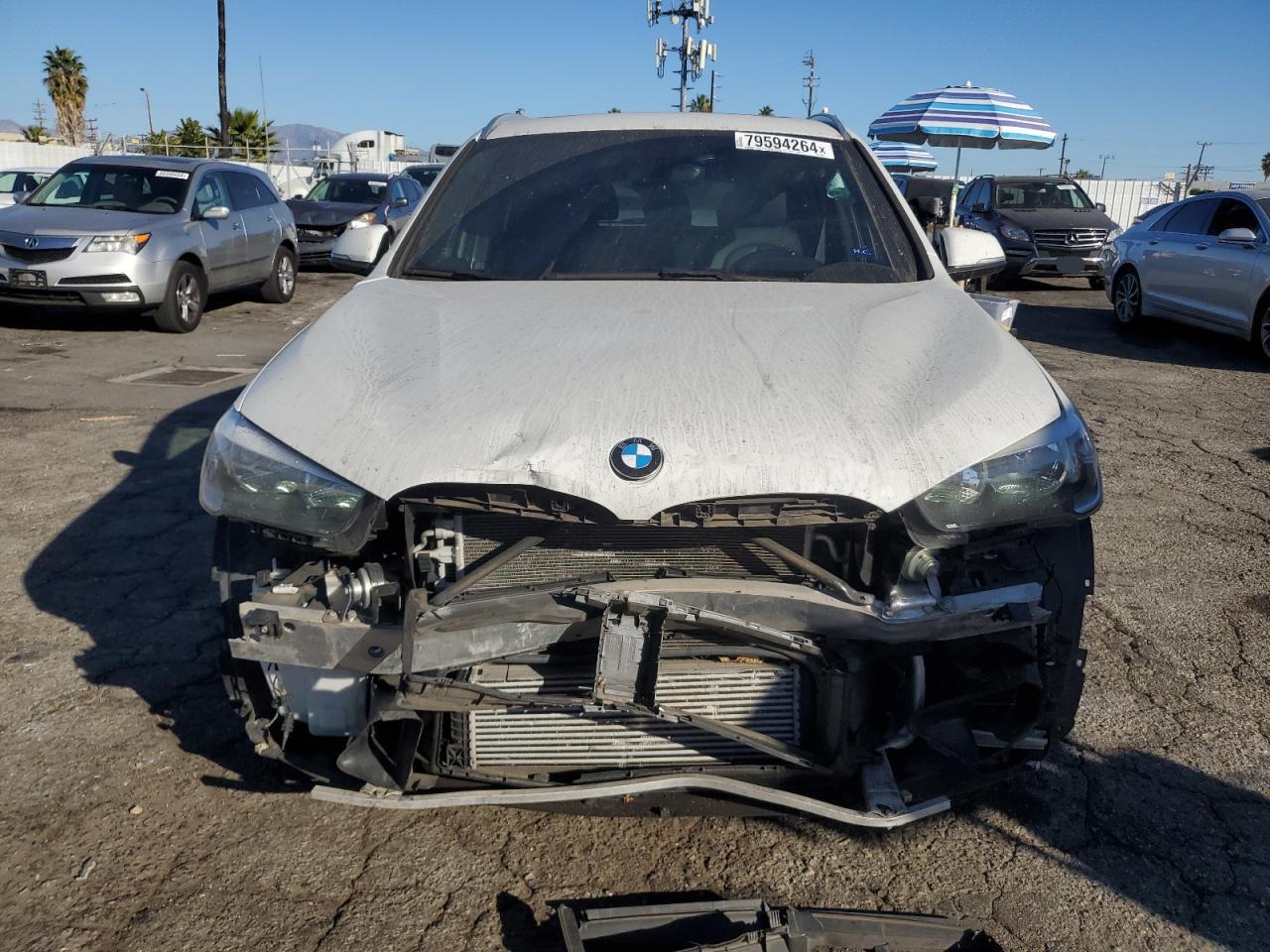 VIN WBXHT3Z34J4A66771 2018 BMW X1 no.5