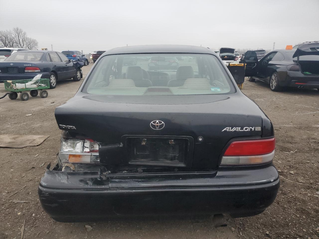 1997 Toyota Avalon - Image 6