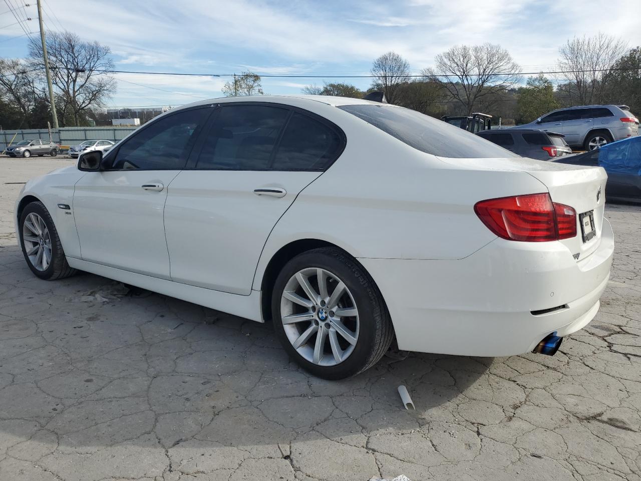 2011 BMW 5er - Image 2
