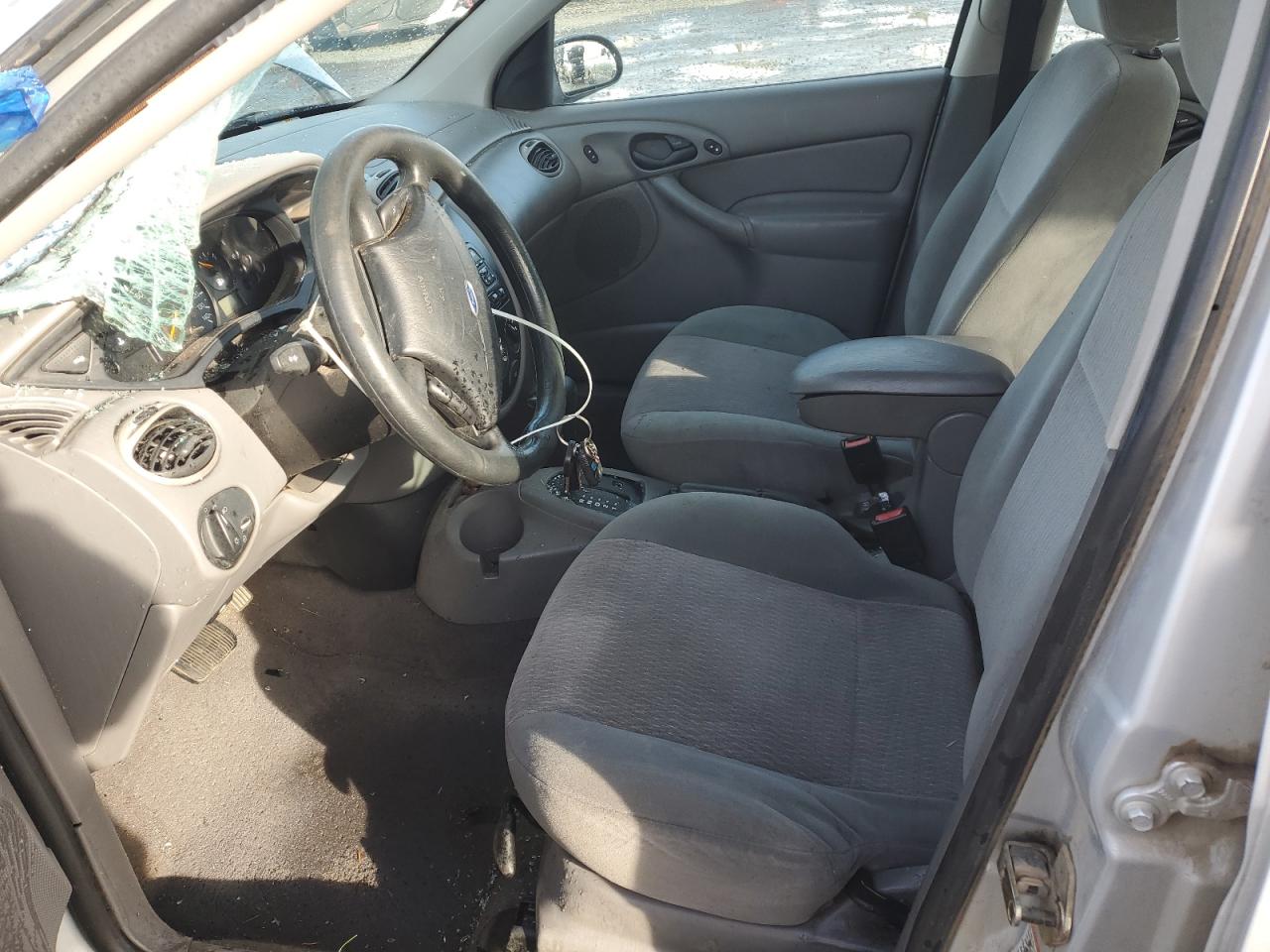2000 Ford Focus - Image 7