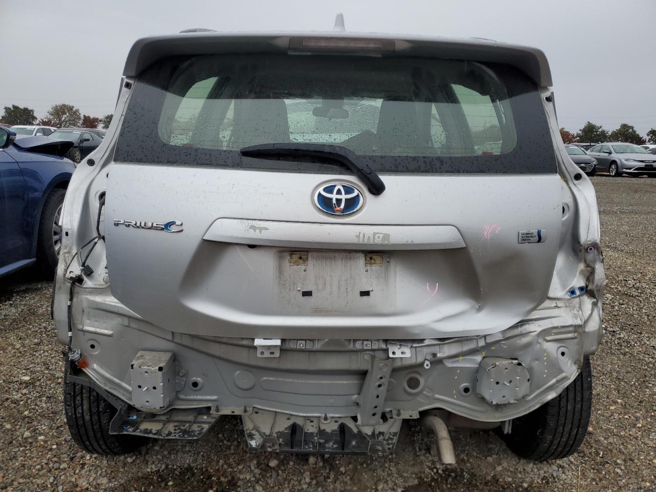 2018 Toyota Prius - Image 6