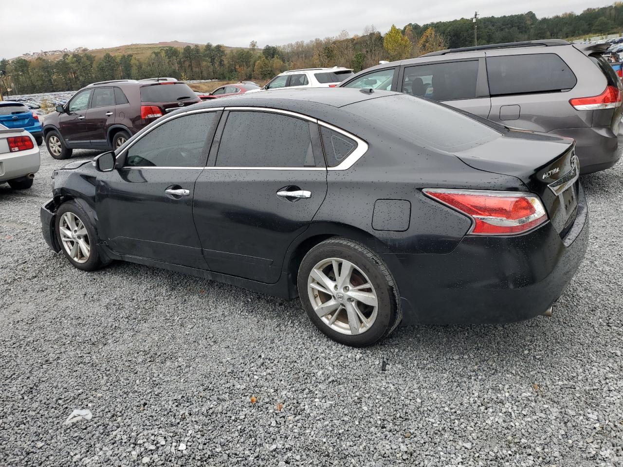 2015 Nissan Altima - Image 2