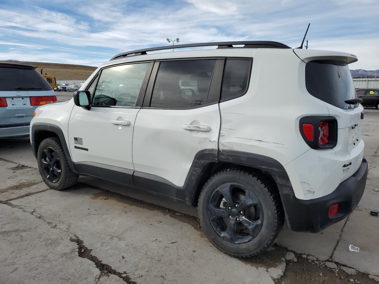 VIN ZACNJDAB8MPN08238 2021 JEEP RENEGADE no.2