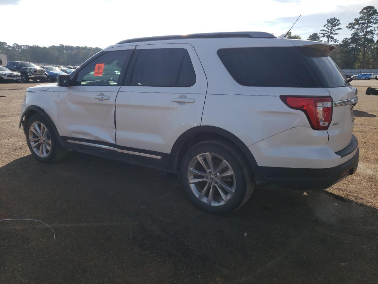 2019 Ford Explorer - Image 2