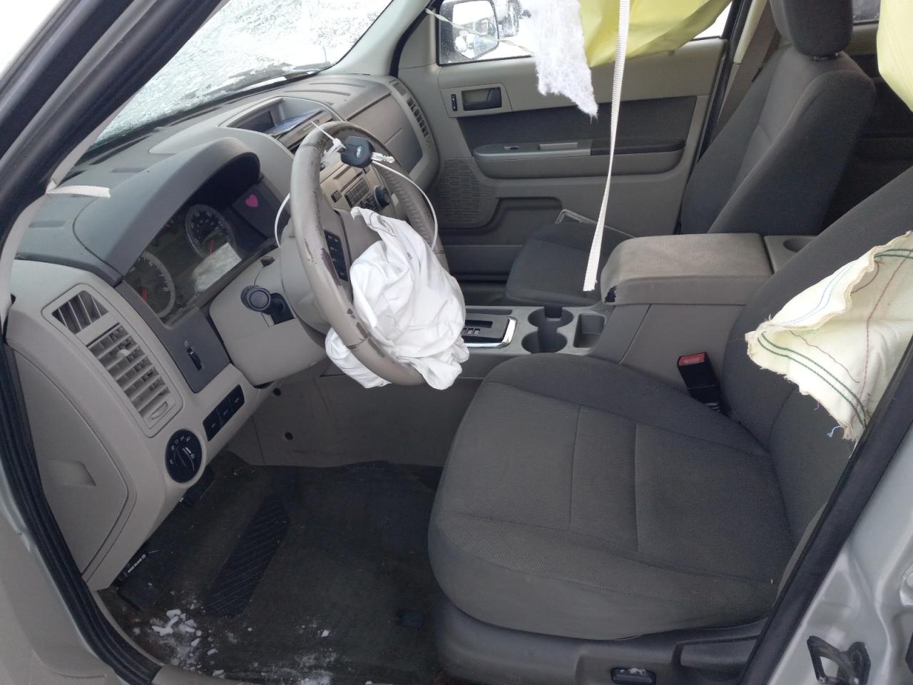 2009 Ford Escape - Image 7
