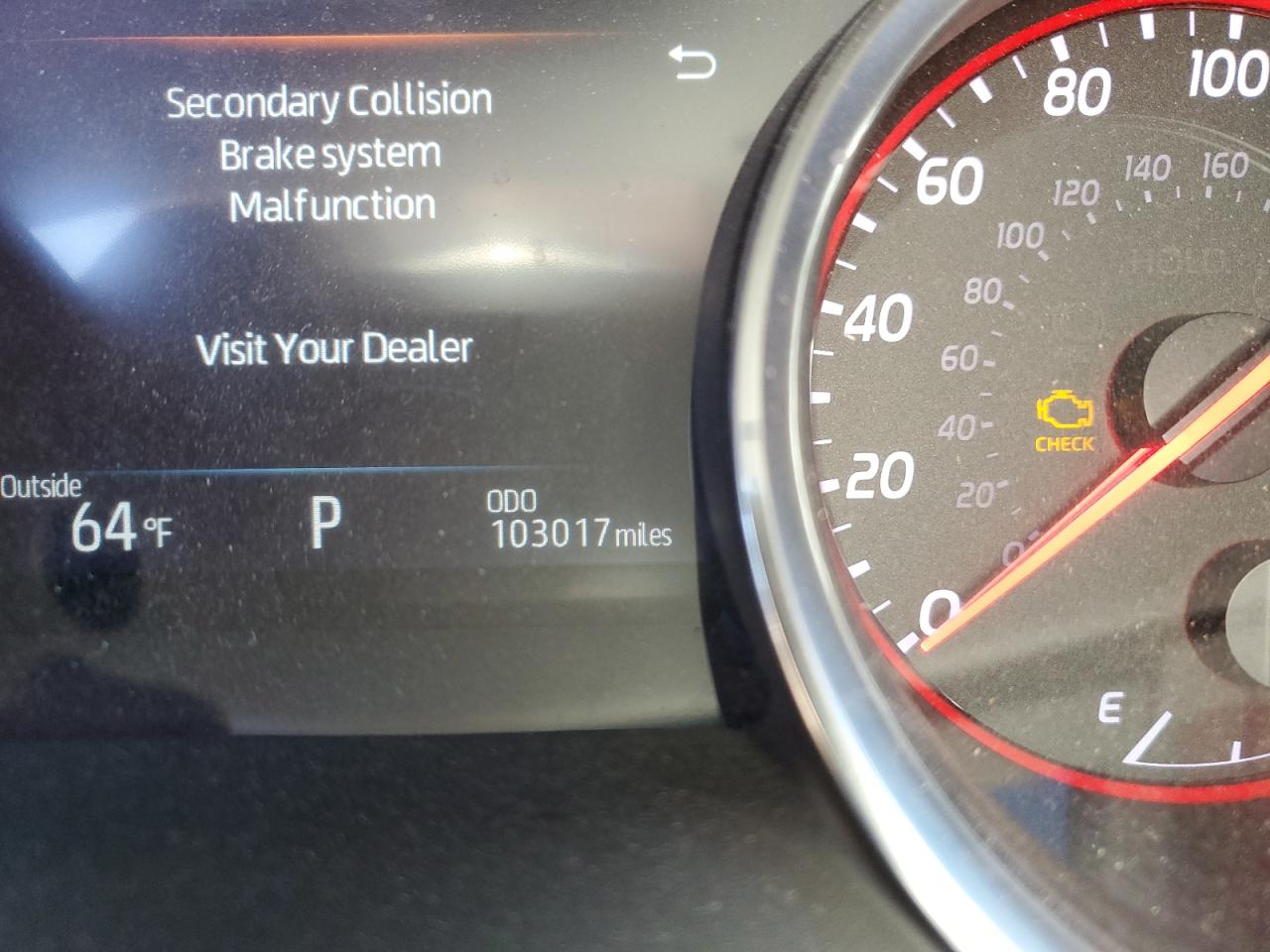 2019 Toyota Camry - Image 9