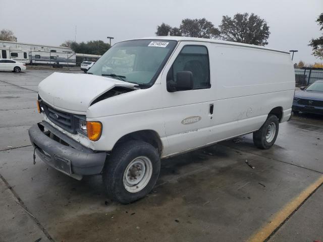 2005 Ford Econoline E350 Super Duty Van