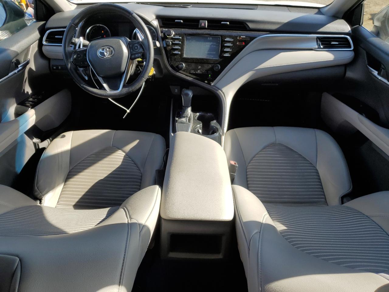 2018 Toyota Camry - Image 8