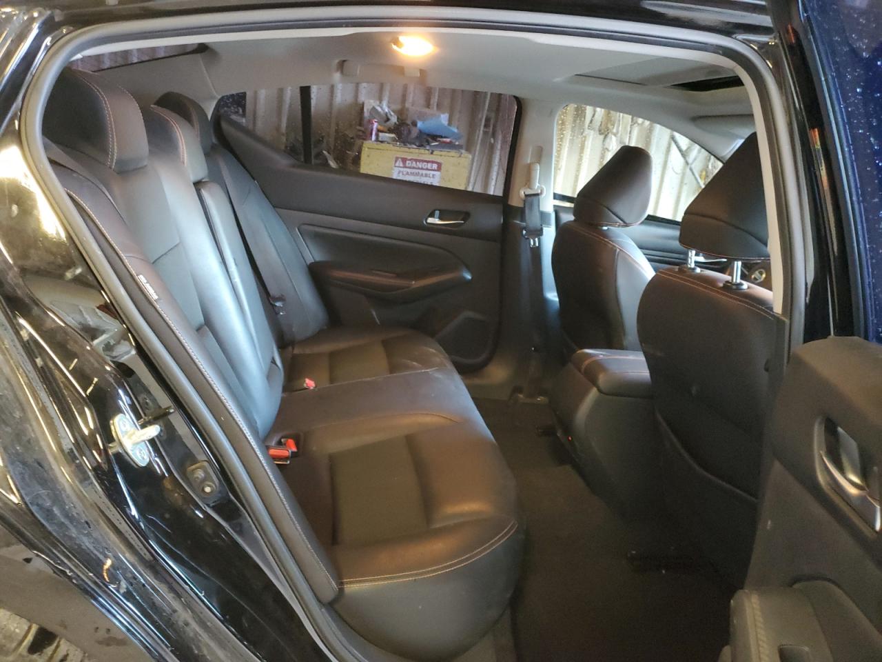 2020 Nissan Altima - Image 10