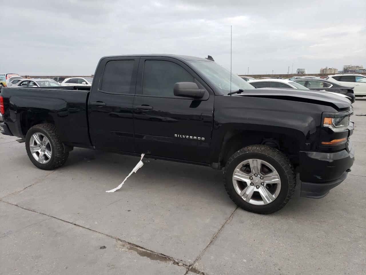 2017 Chevrolet Silverado - Image 4