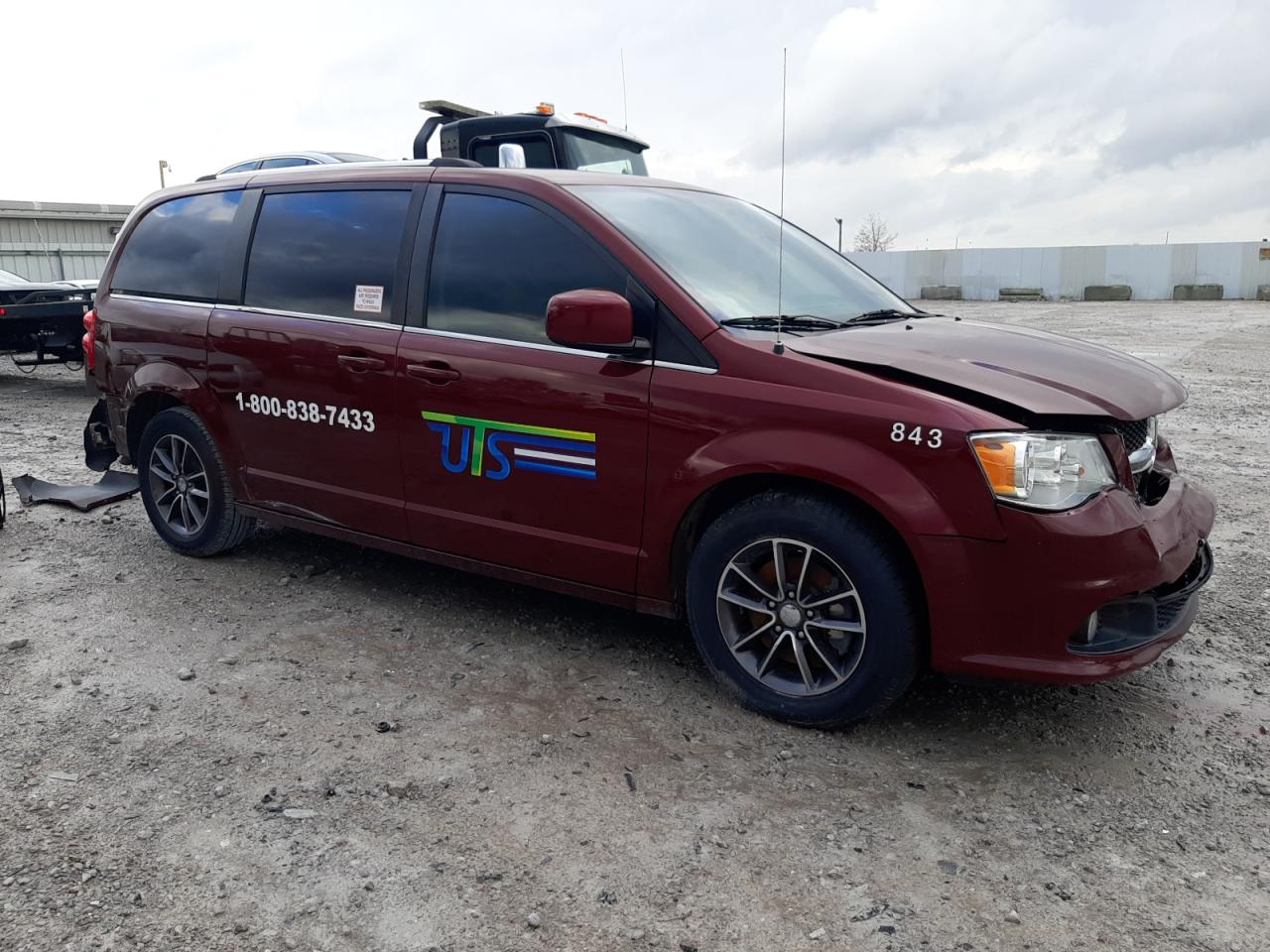 2018 Dodge Caravan - Image 4