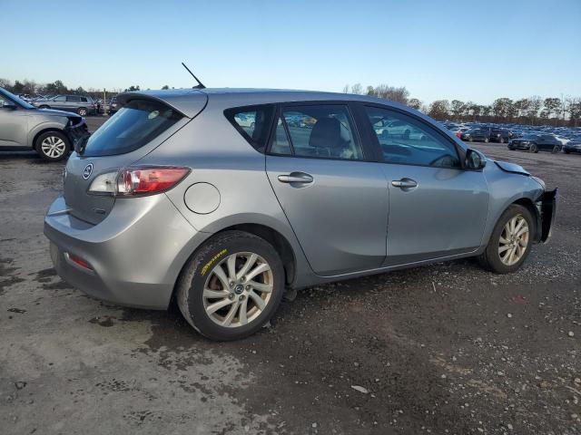 Hatchbacks MAZDA 3 2013 Szary