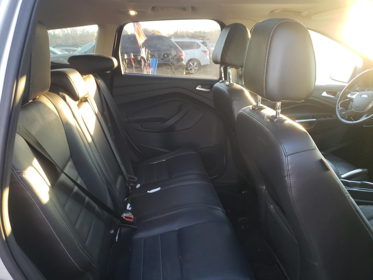2015 Ford Escape - Image 11