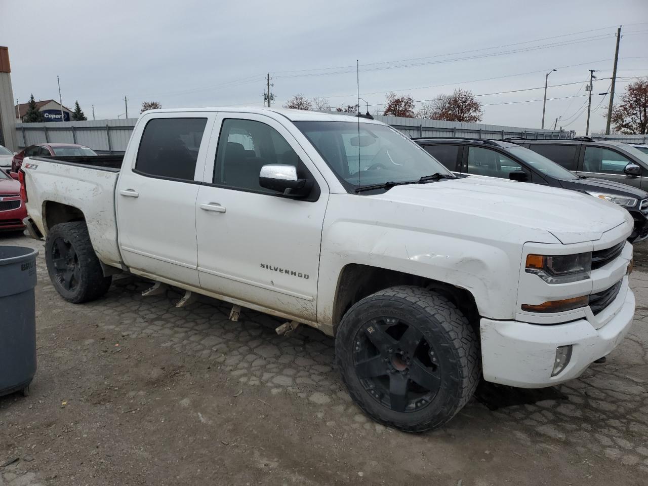 2017 Chevrolet Silverado - Image 4
